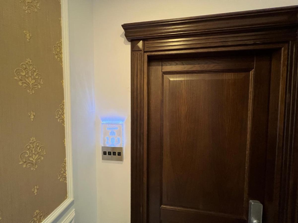 Boutique Cathedral Plaza Residences For Rent Downtown Hotel Bucarest