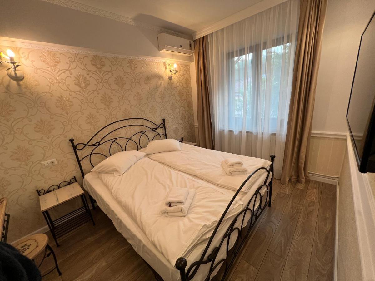 Hotel Boutique Cathedral Plaza Residences For Rent Downtown Bucarest