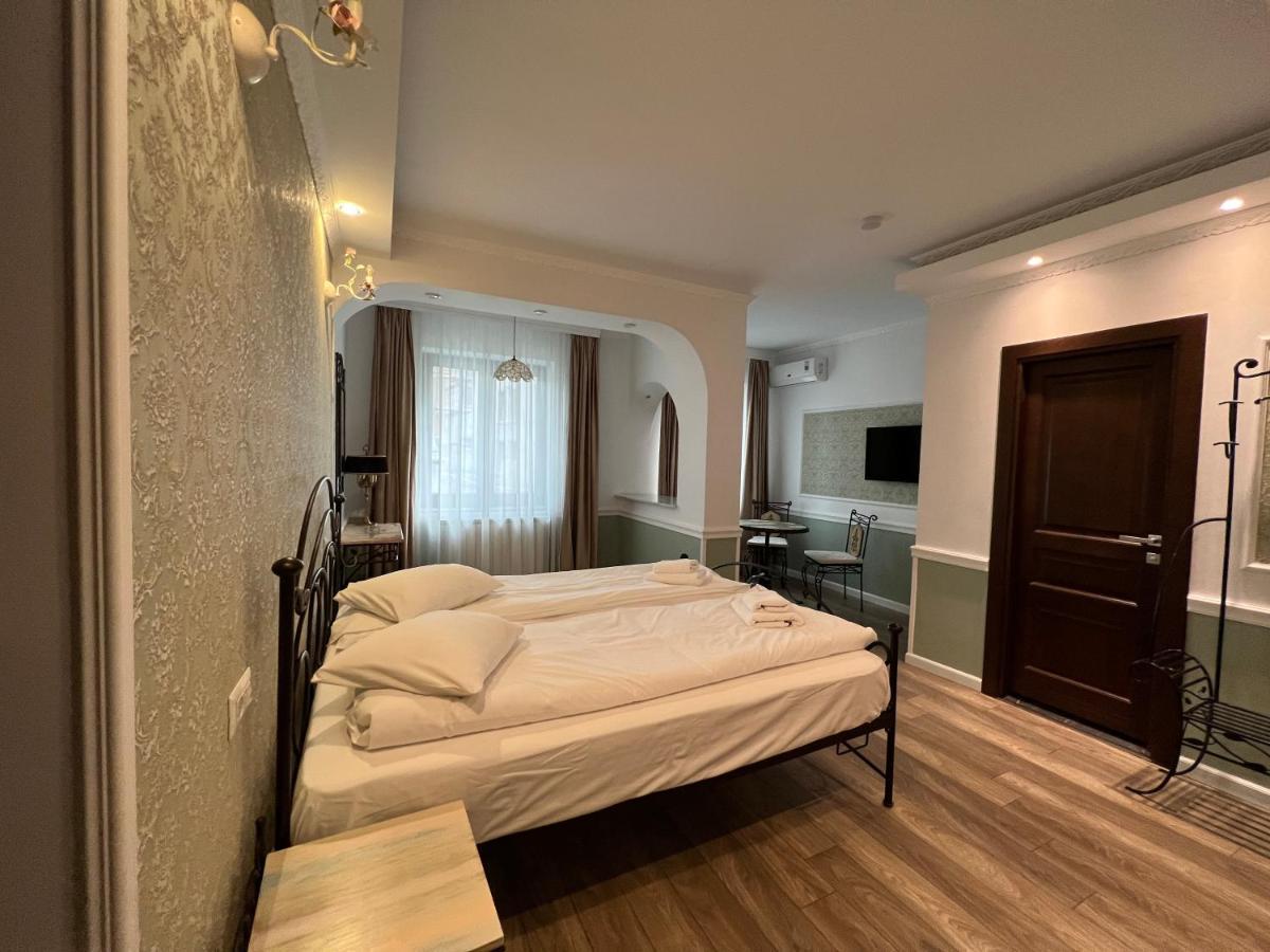 Hotel Boutique Cathedral Plaza Residences For Rent Downtown Bucarest