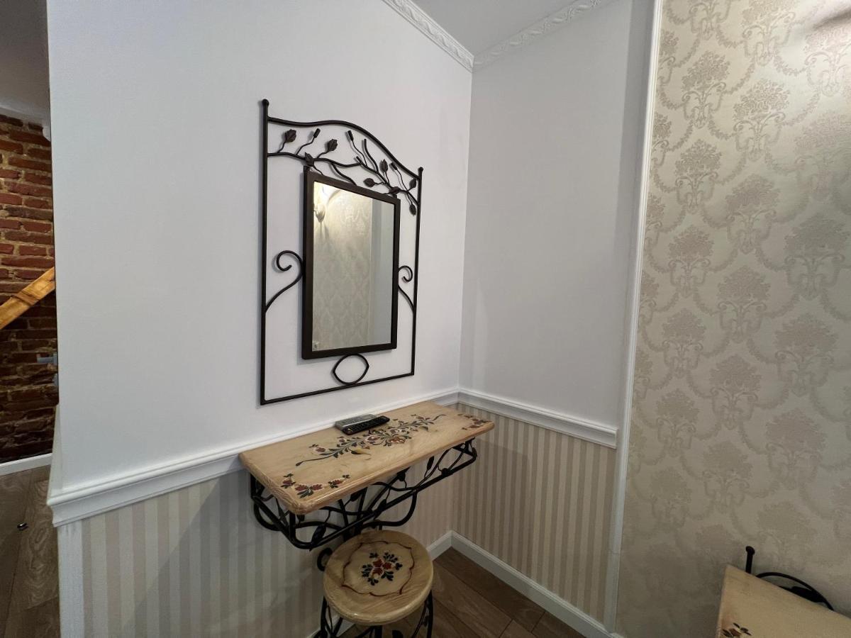 Hotel Boutique Cathedral Plaza Residences For Rent Downtown *