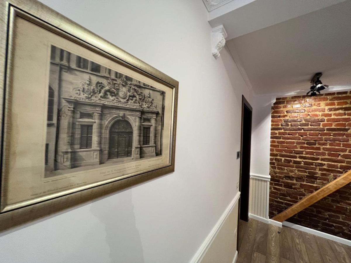 Boutique Cathedral Plaza Residences For Rent Downtown Hotel *