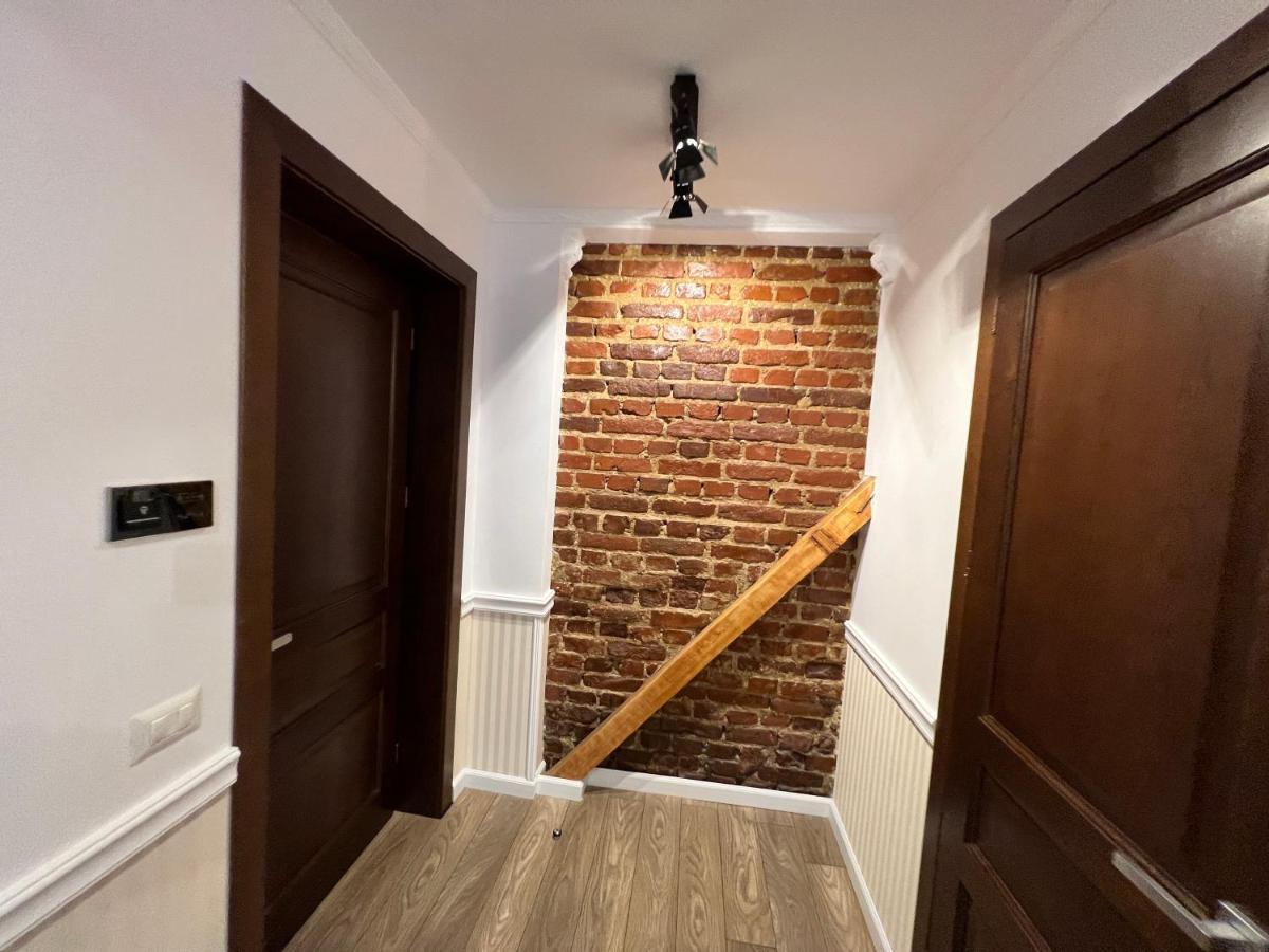 Boutique Cathedral Plaza Residences For Rent Downtown Hotel *