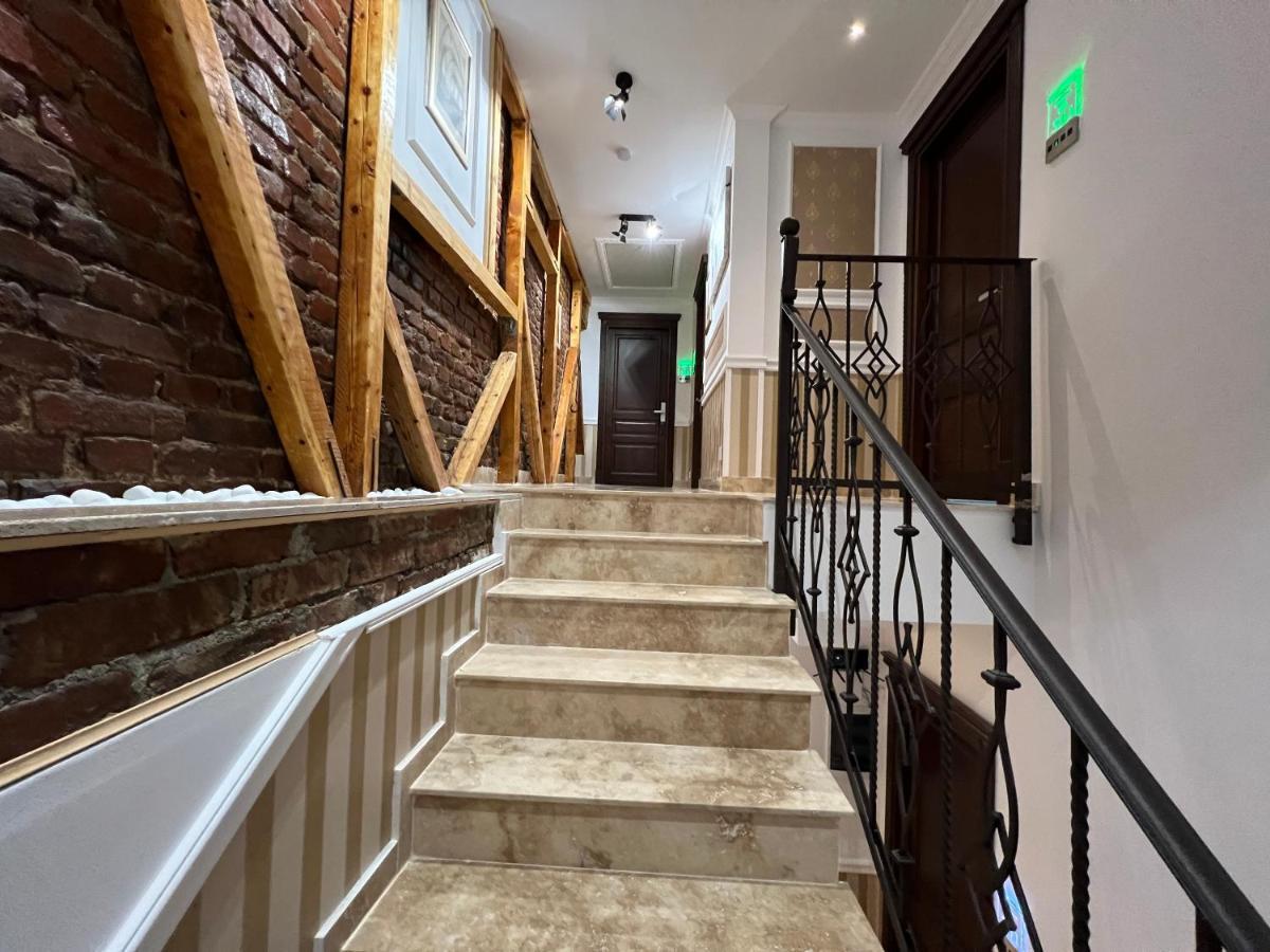 Boutique Cathedral Plaza Residences For Rent Downtown Hotel Bucarest
