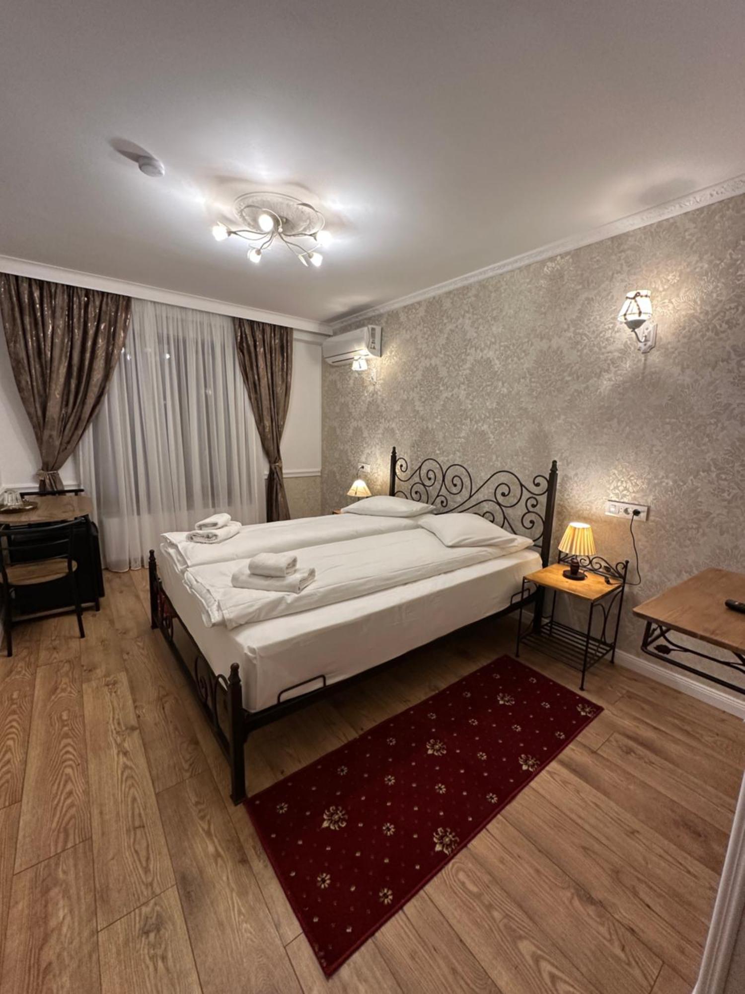 Hotel Boutique Cathedral Plaza Residences For Rent Downtown Bucarest